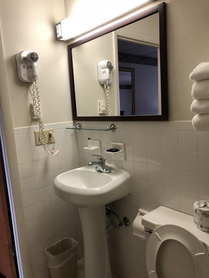 Americas Best Value Inn - Palmyra/Hershey Esterno foto